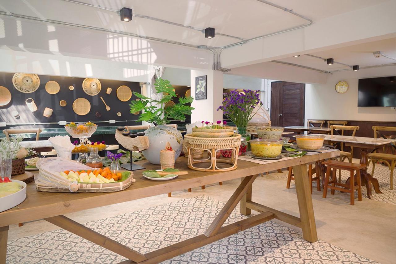 Foodotel Бангкок Экстерьер фото